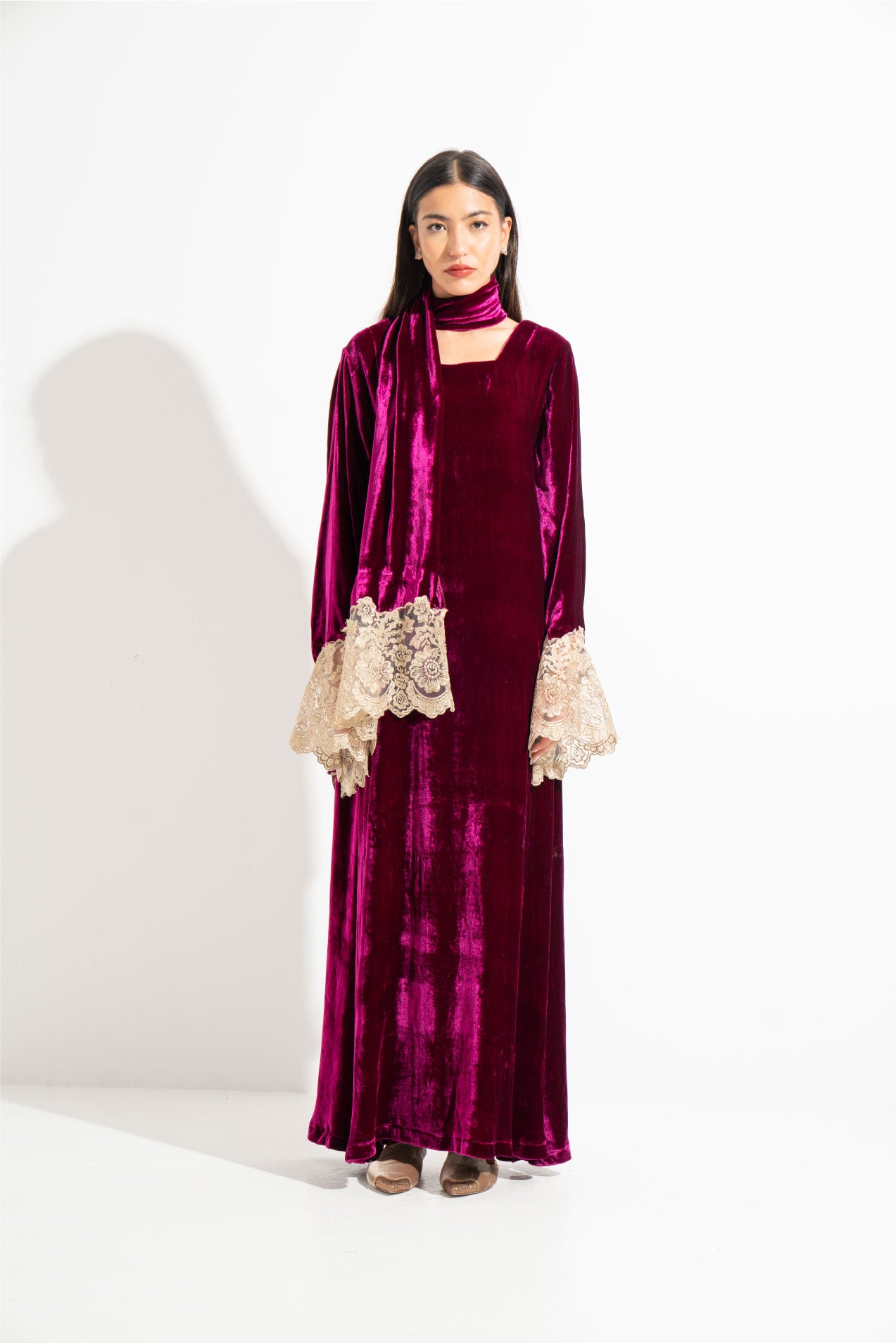 Fuchsia pink velvet dress A19