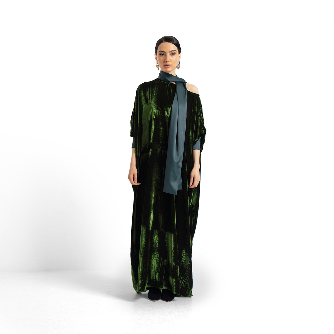 The Emerald Velvet Dramatic Dress
