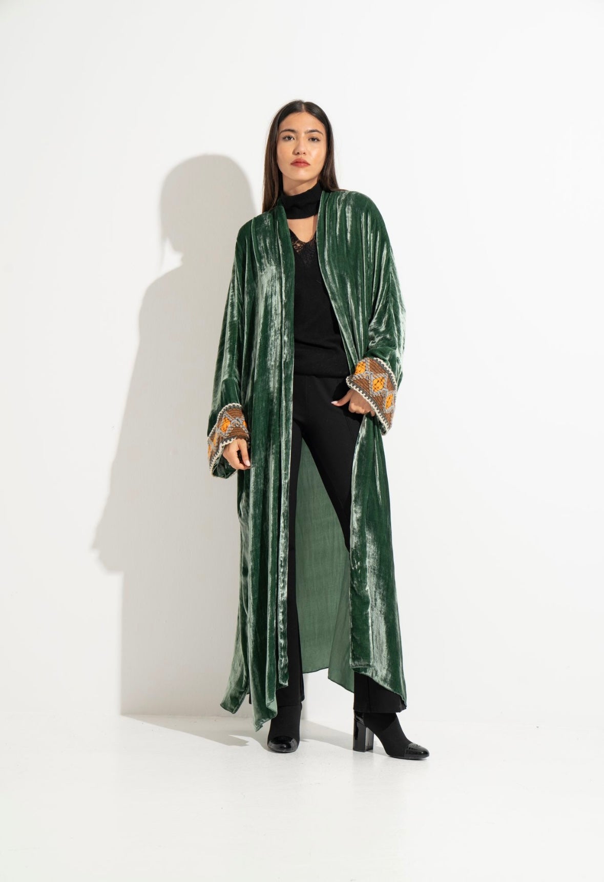Velvet Abaya A4