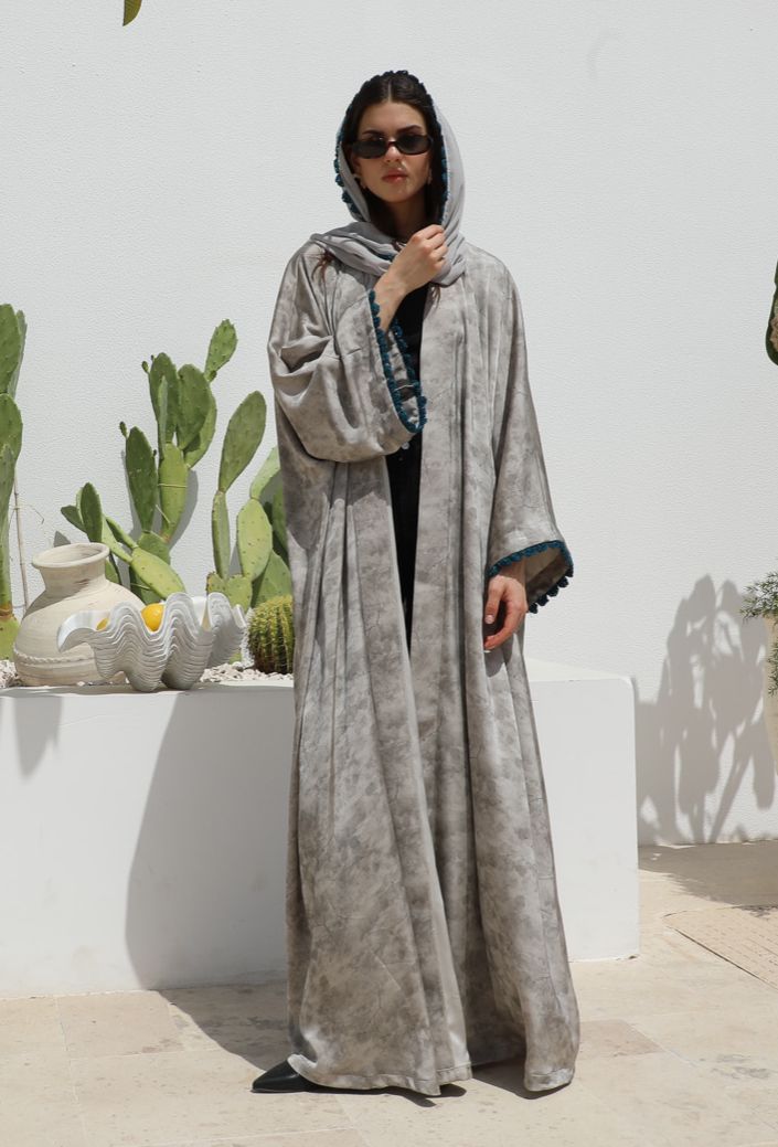 Desert Mist Abaya – Grey Marble Edition