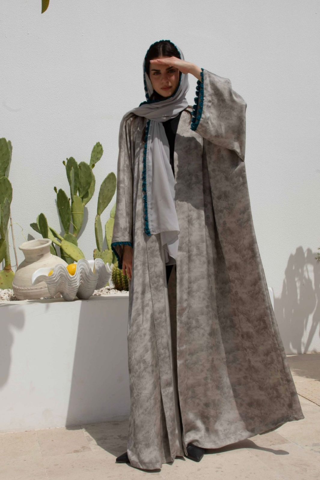 Desert Mist Abaya – Grey Marble Edition