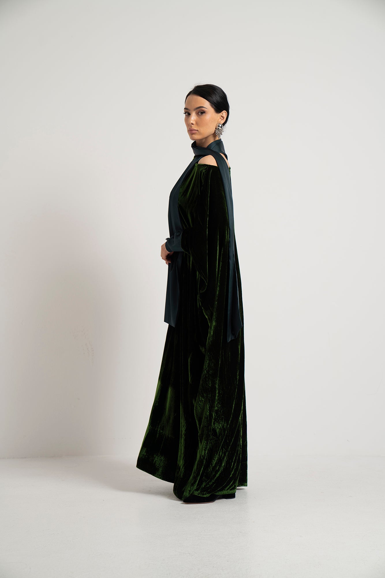 The Emerald Velvet Dramatic Dress